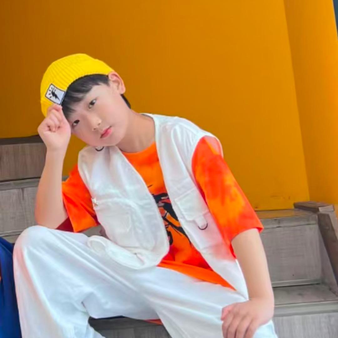 爱跳舞的小鱼儿