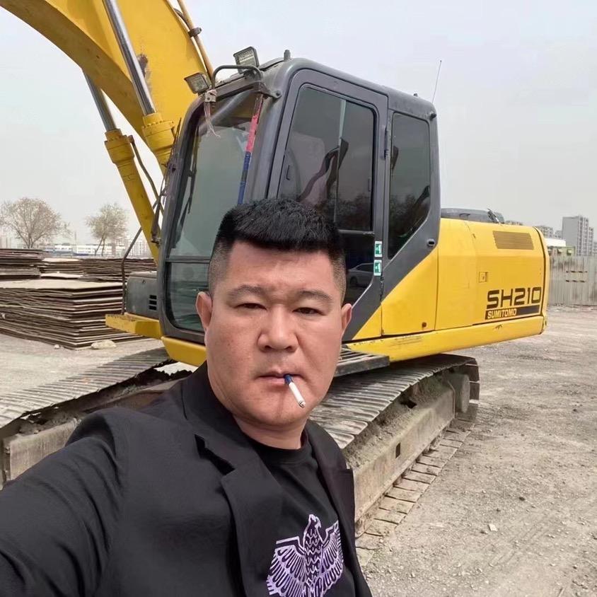 天津挖机小纪