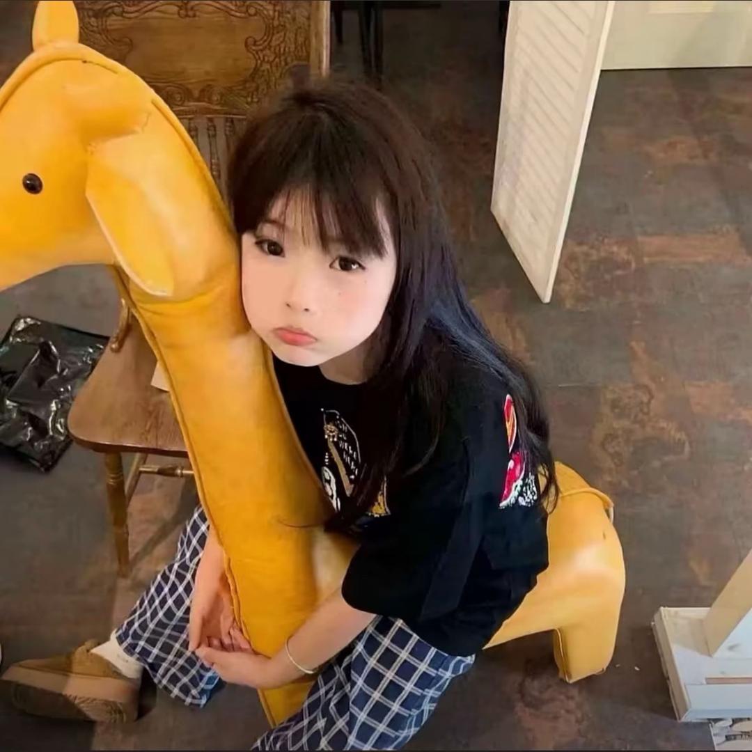 小汪吃饱啦.