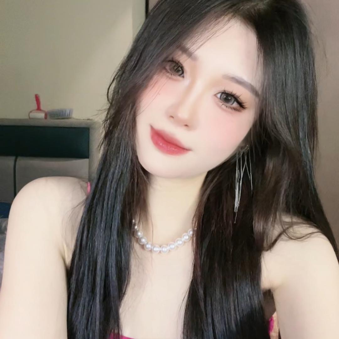 E晴大长腿🧚🏻‍♀️