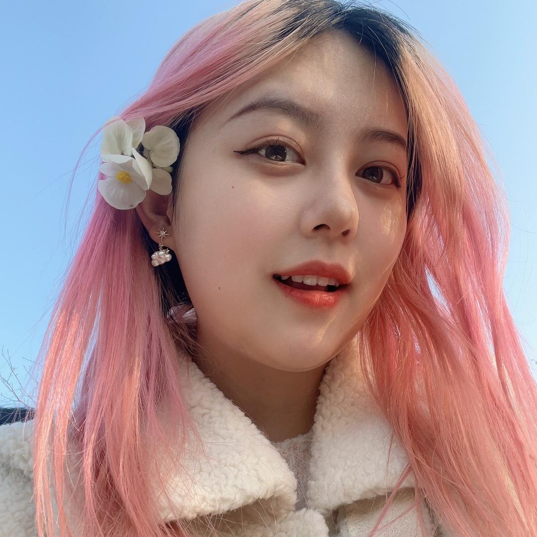 热爱生活的程程🍊🍊🍊