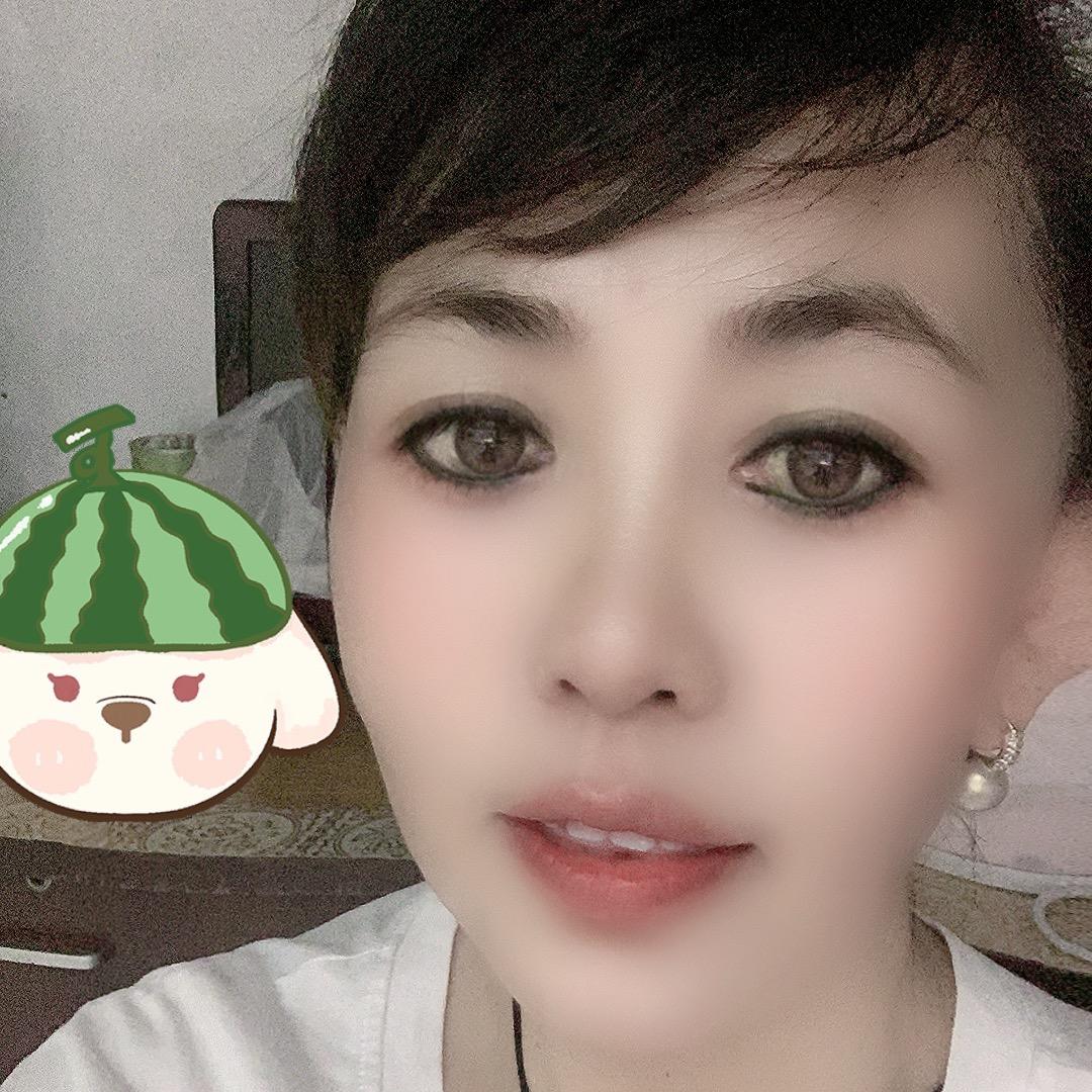 明媚