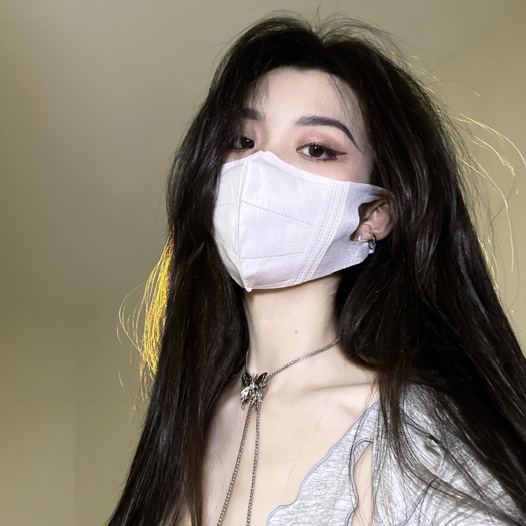 丁妍妍