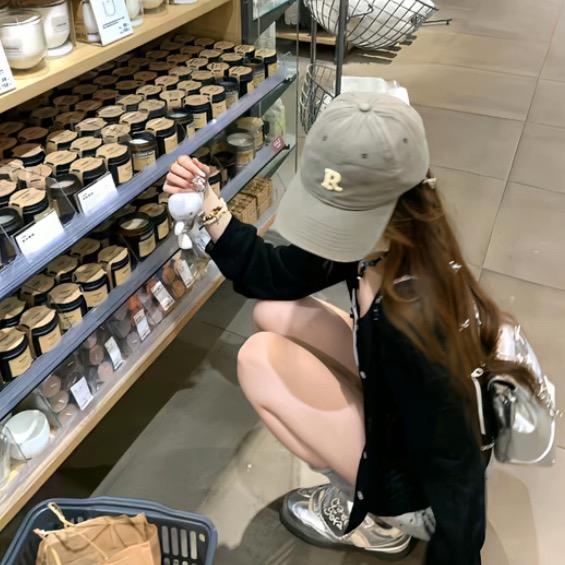 我也不太了解她·