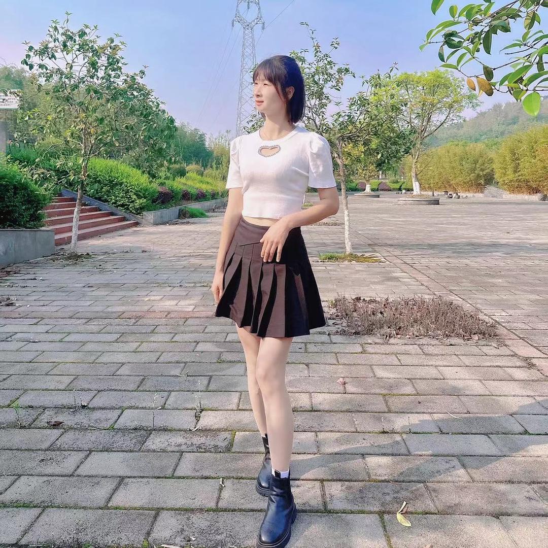 闻香小鱼