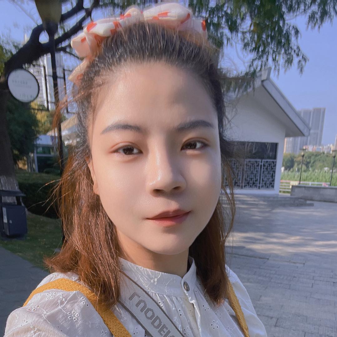 小爱^_^