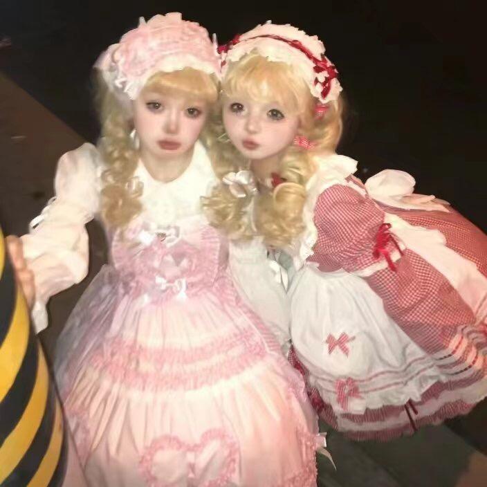 WWW