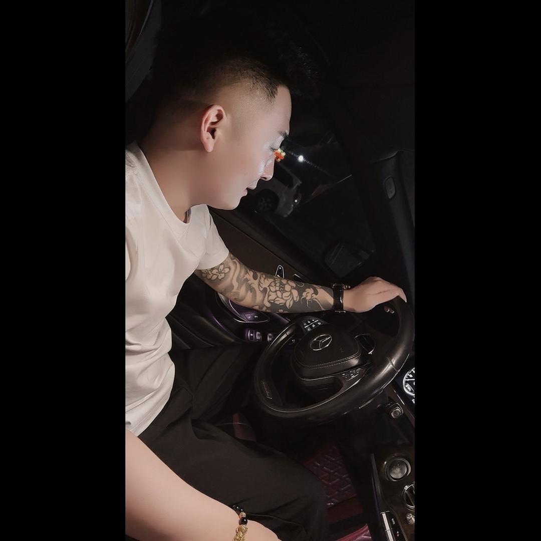 苏先生   （情有独钟）