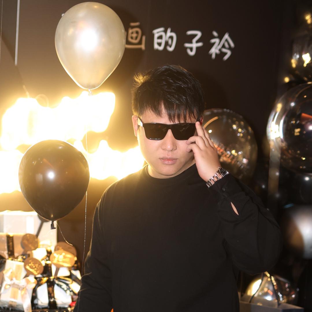 爱画画的子衿@抖音