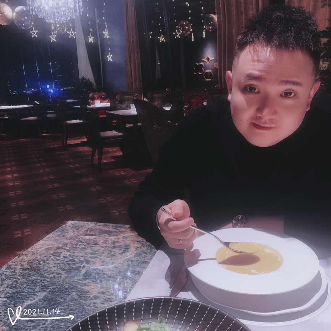 渣男鉴定员情感分析师