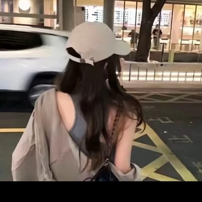 ℳ̶̶̶̶ঞ半颗糖