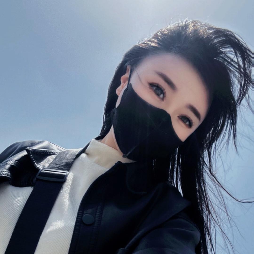 大 美