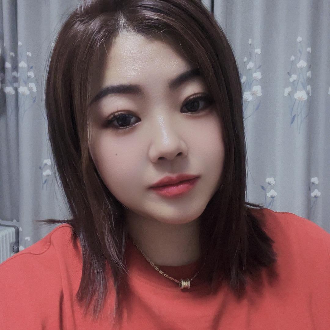 依苒