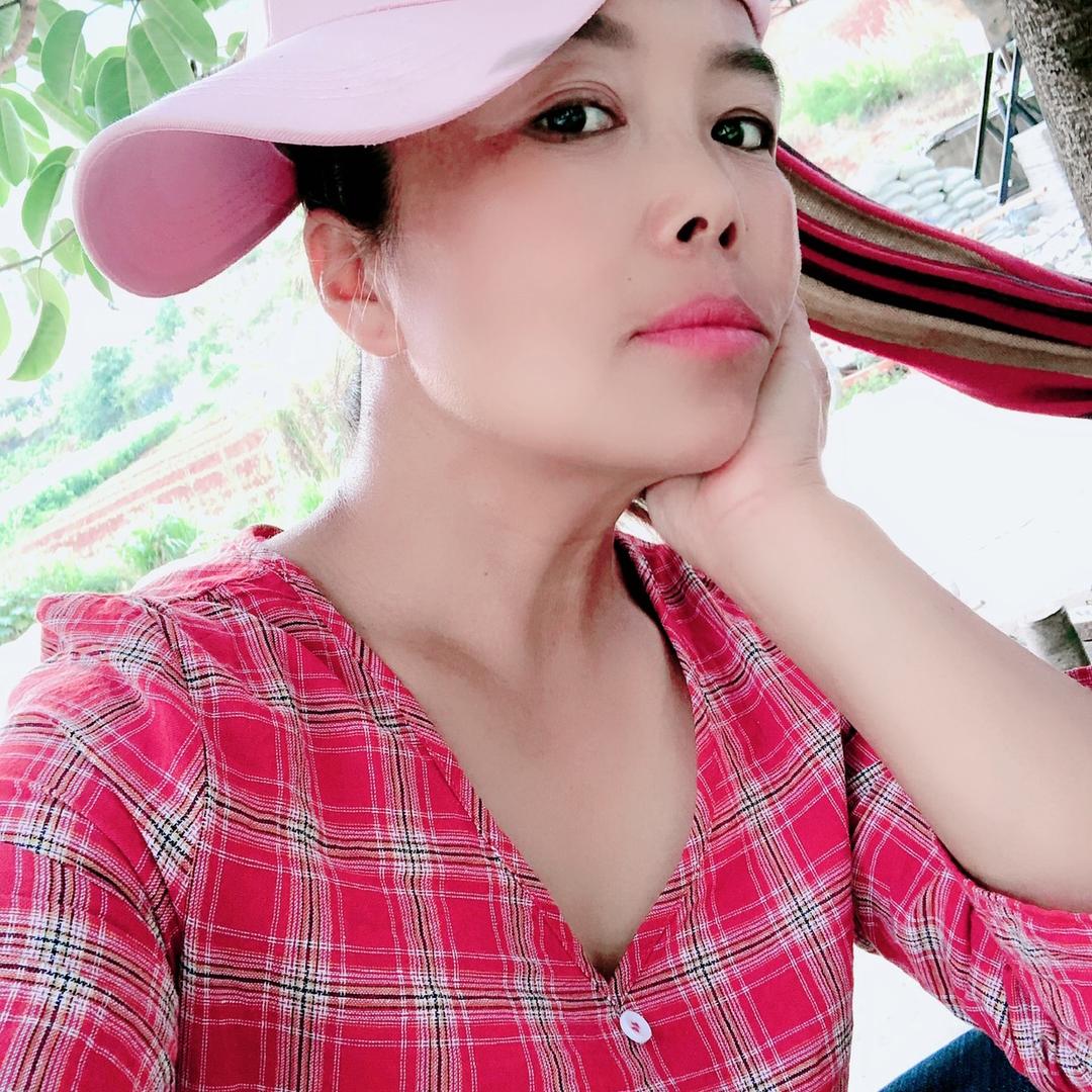 傲娇女神，