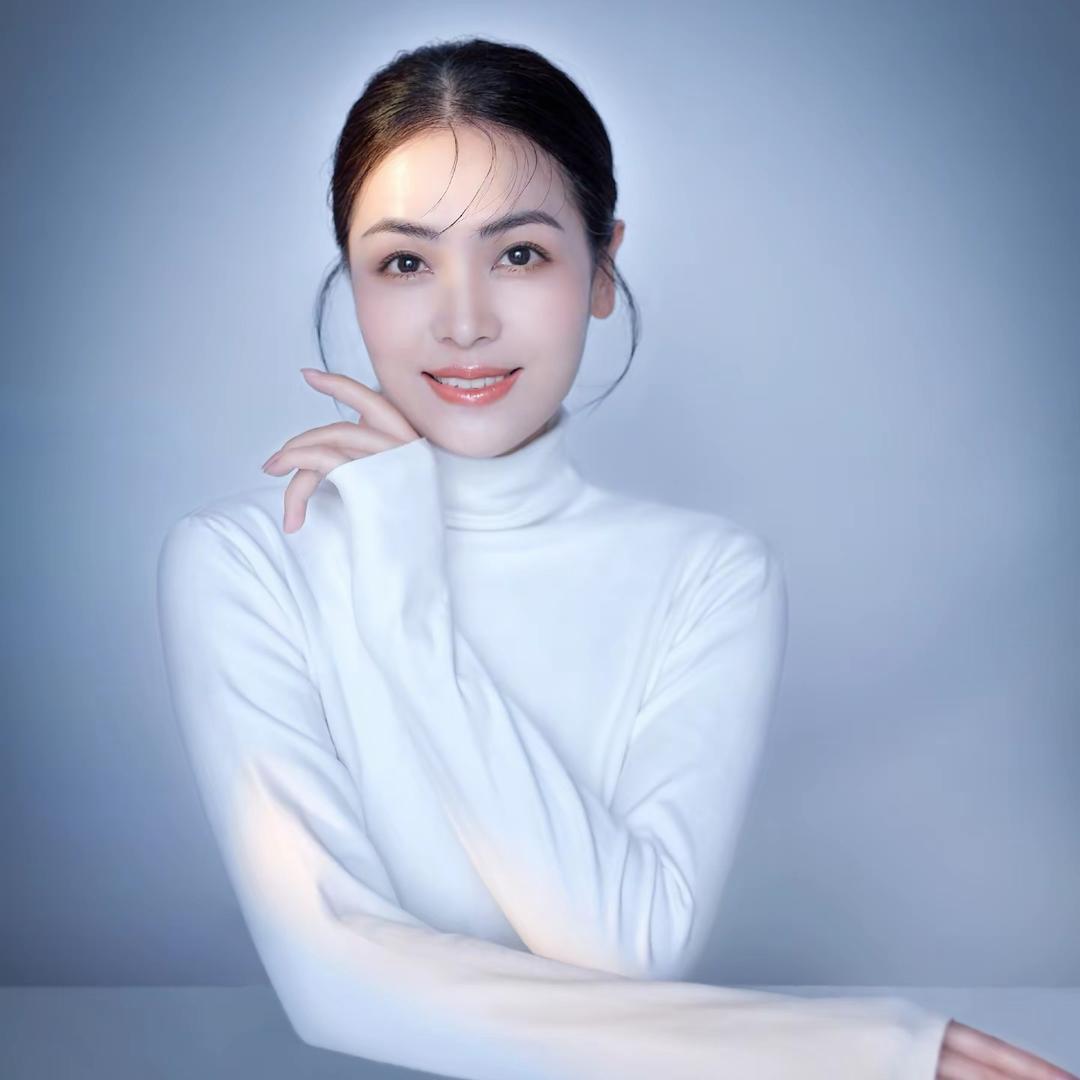 化妆师 碧儿