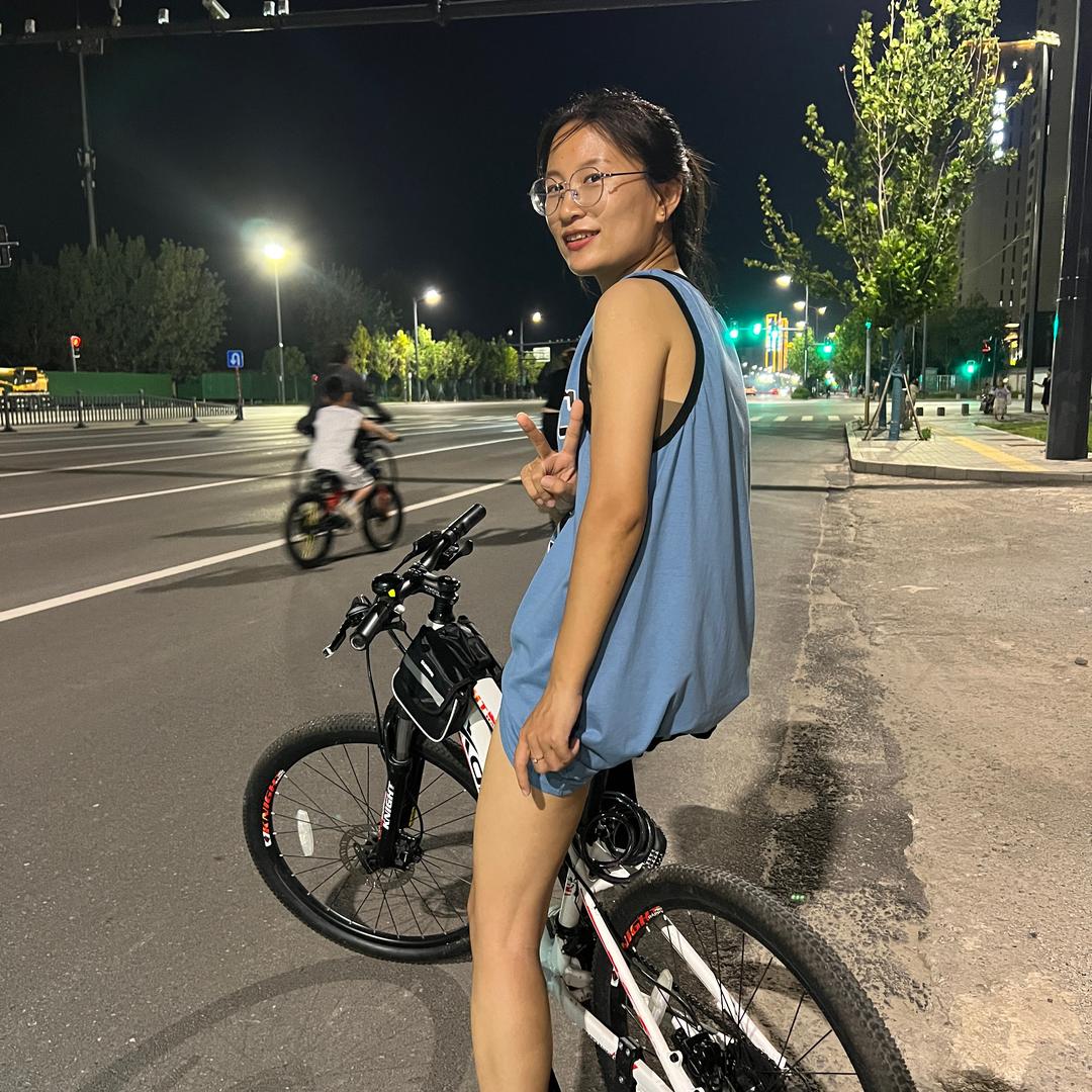 何小倩