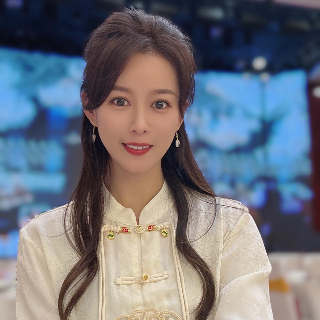 锡越王丽英