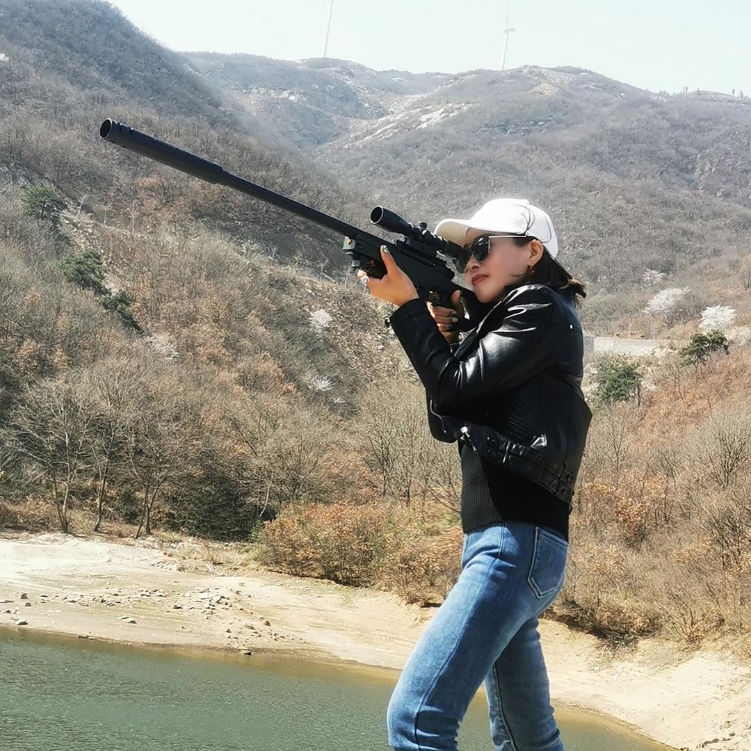 丽丽