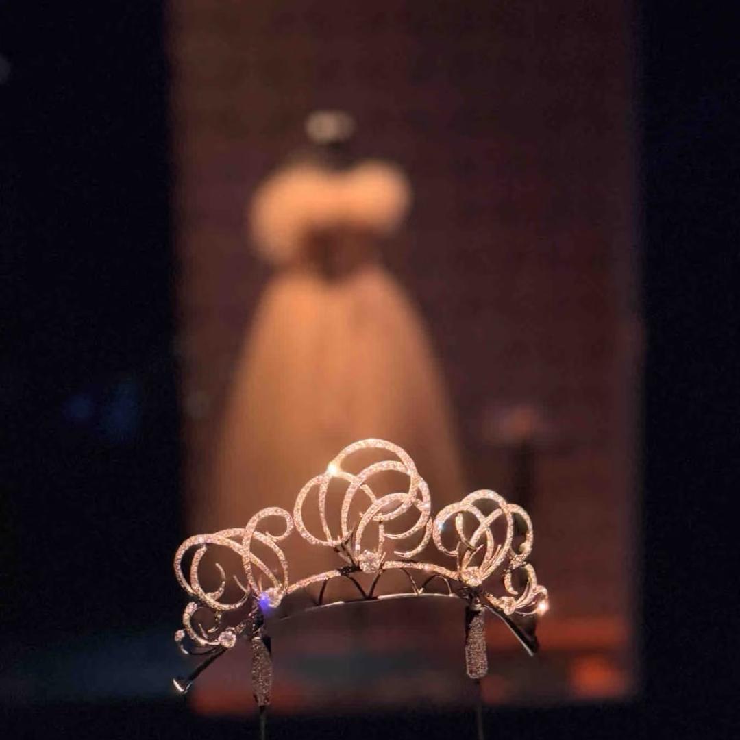 知茵 （鉴定先关注）