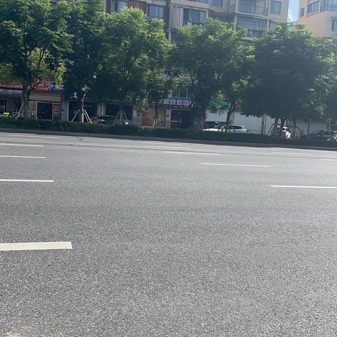 嗯嗯哈哈