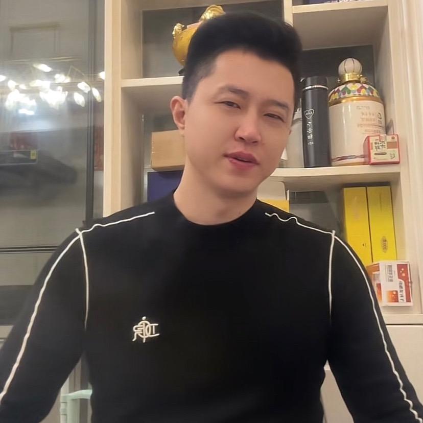 德顺三老板