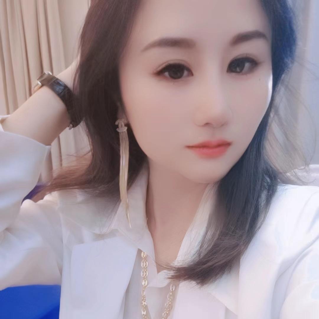 皇家面部形体设计师小凤