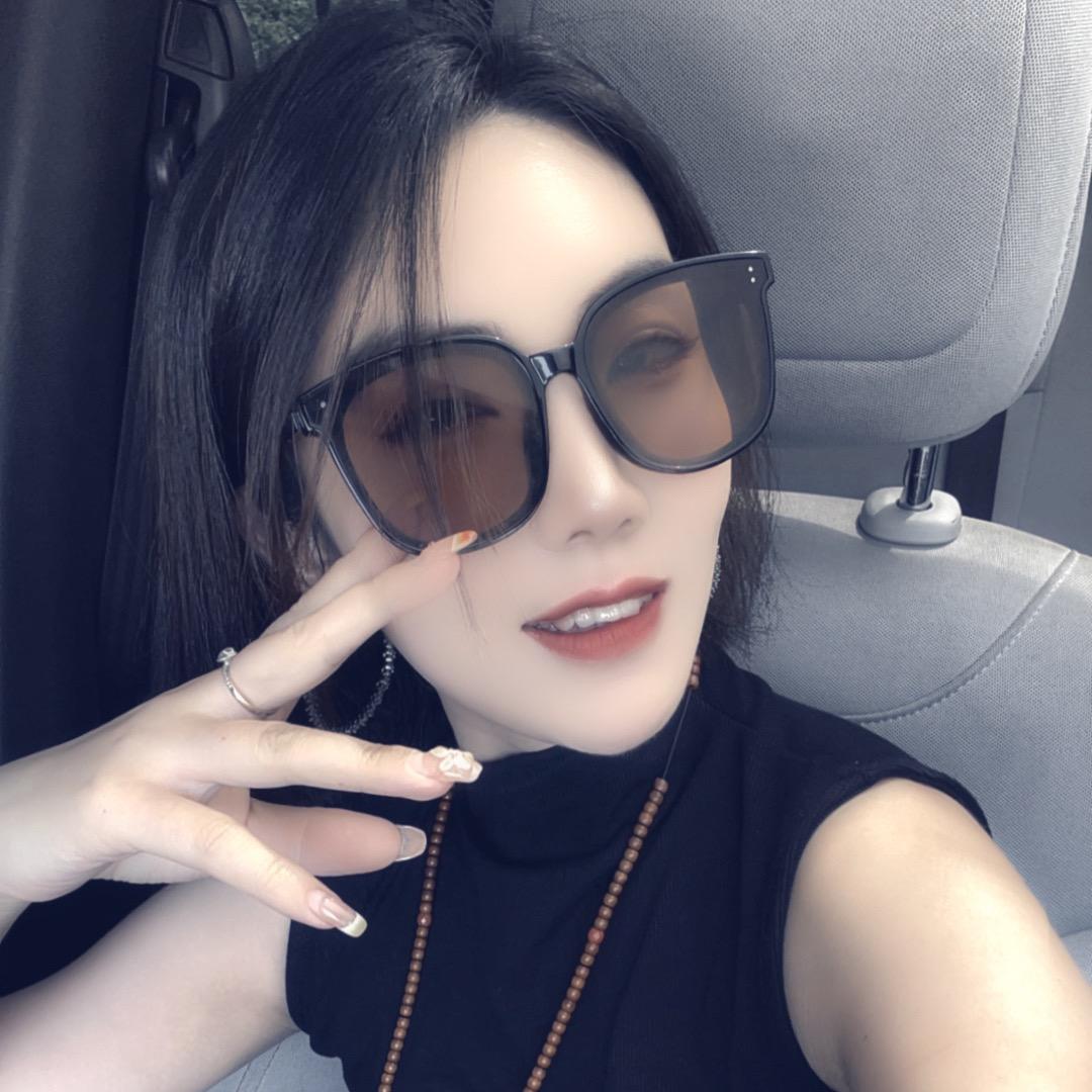 叫我丽姐就好