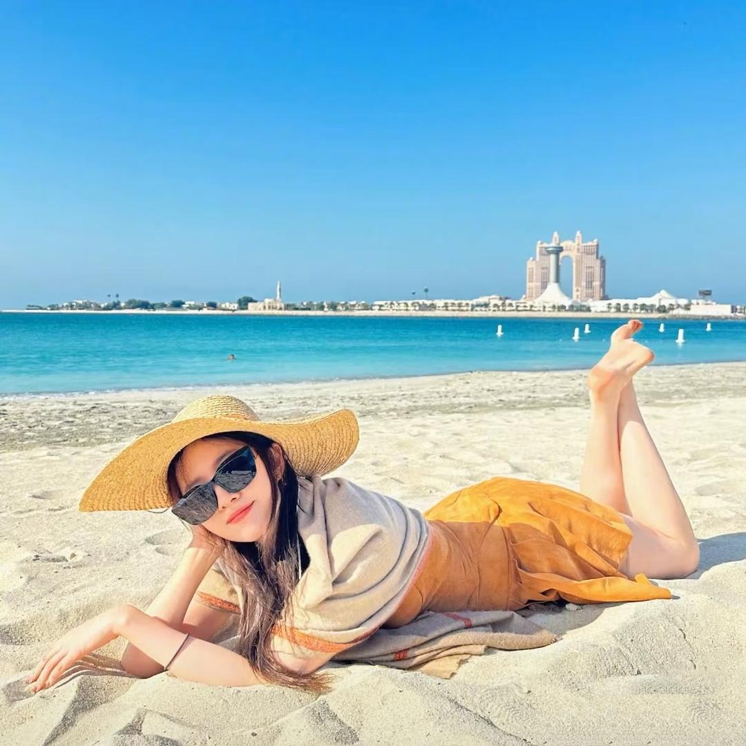 可爱(๑• . •๑)