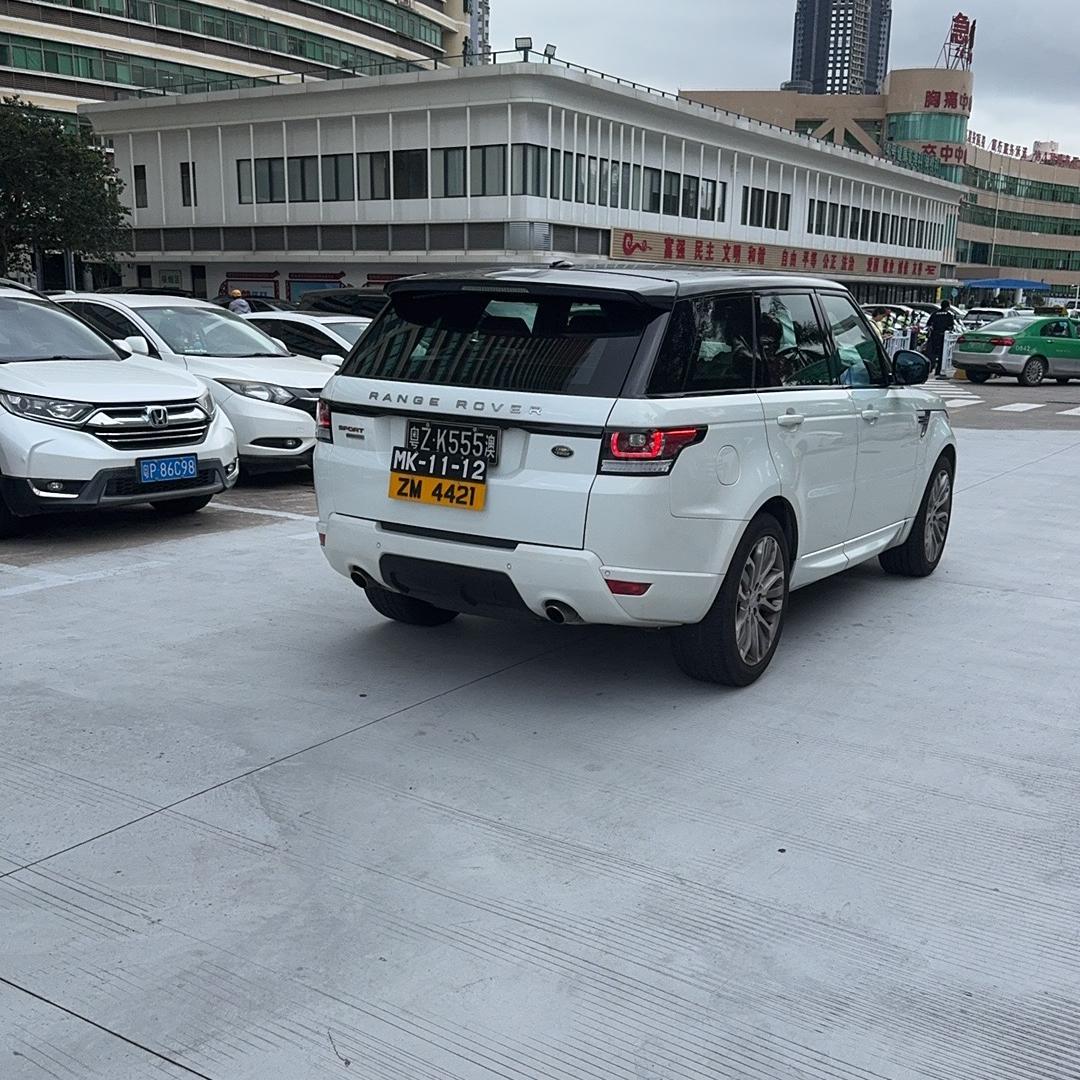 窦总裁朋友圈
