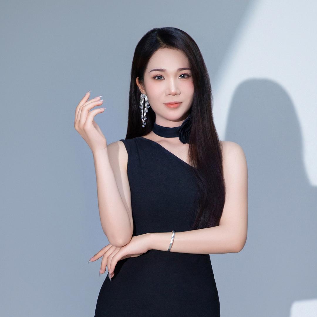 暖心向阳🐰