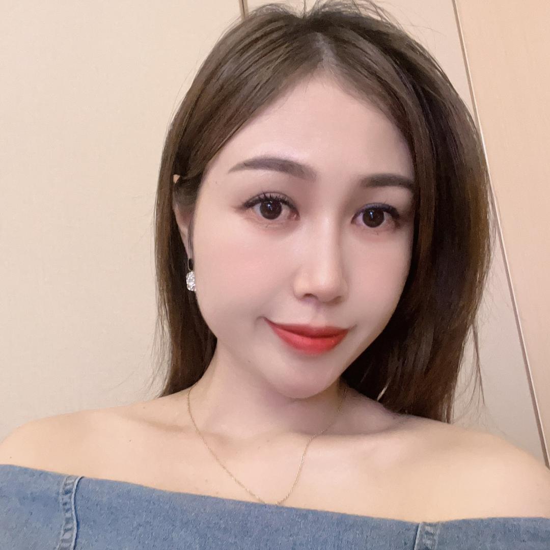 吖燕妹🇭🇰