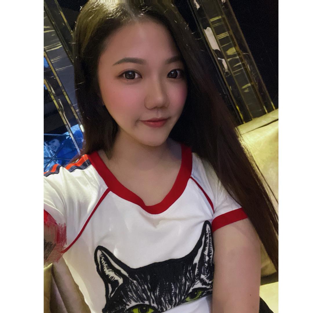 爱吃火锅的丹姐.