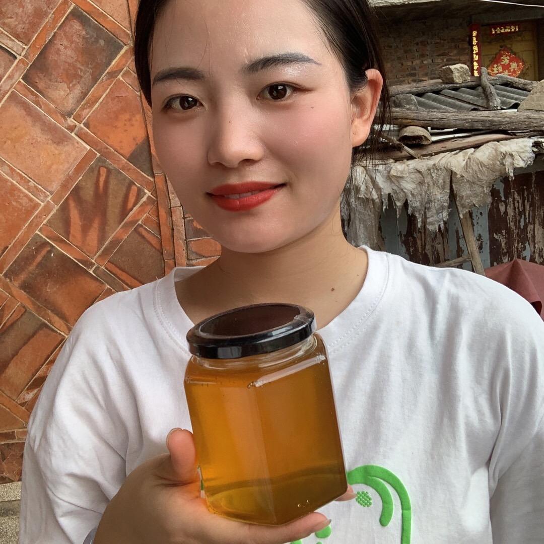 云霄县泥彦百货店