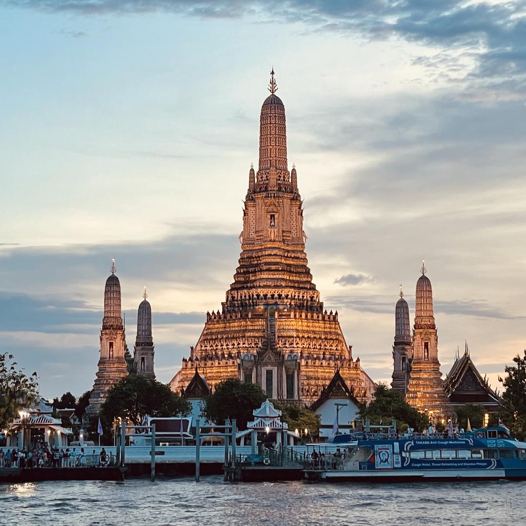 岩浩文体有限公司