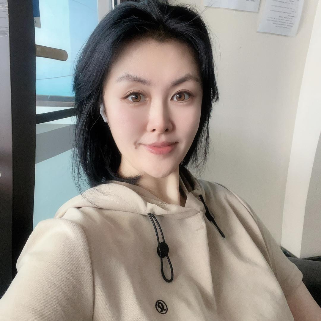 @张瑶