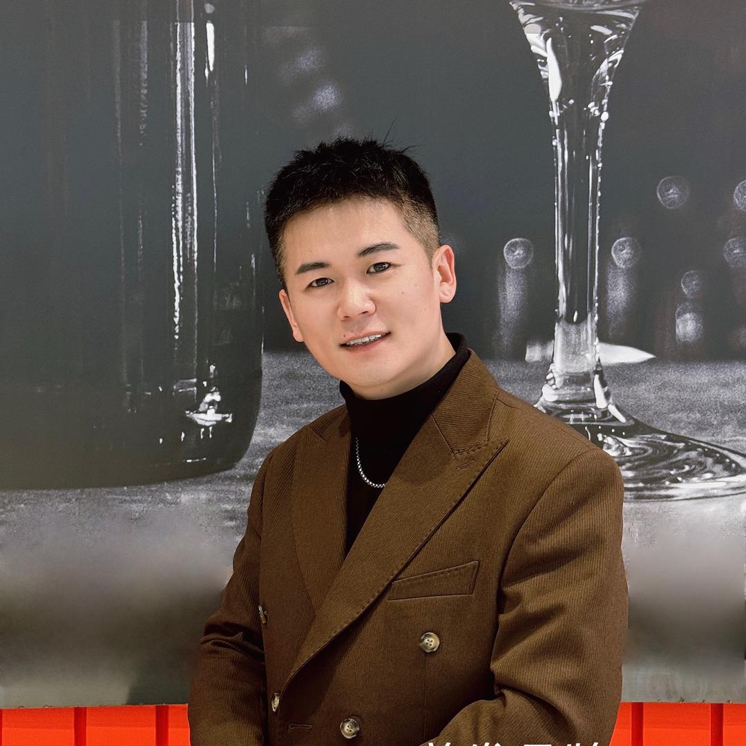 美发人 楚淇