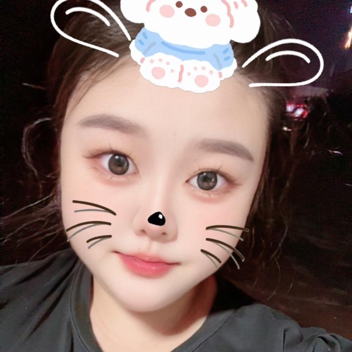 莹莹
