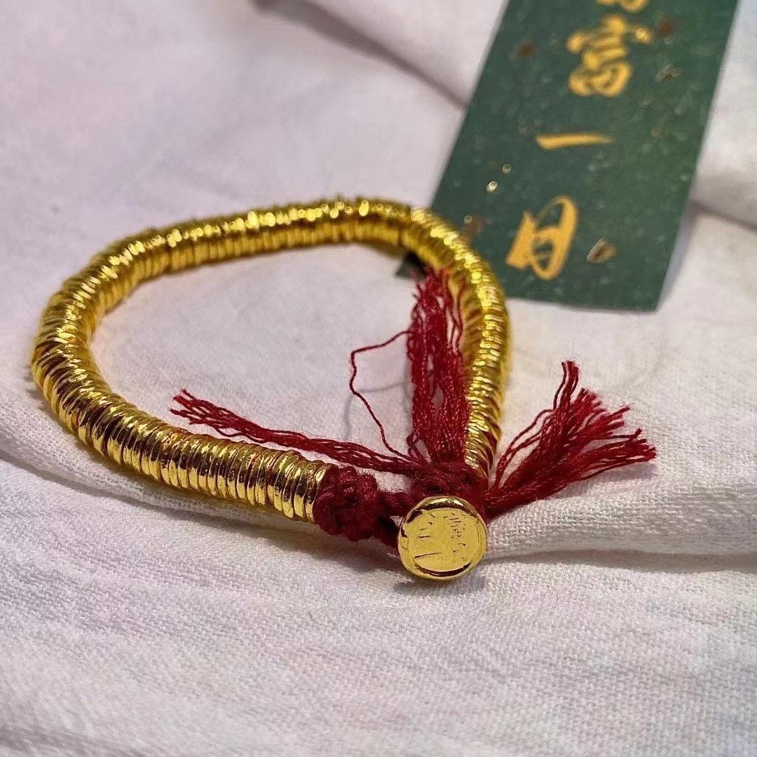 浅紫色的三七呦