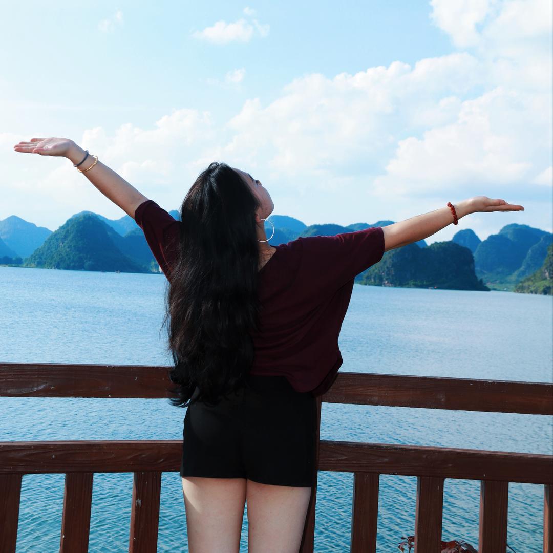 恋购屿你·自拍馆(幸福店)专用号