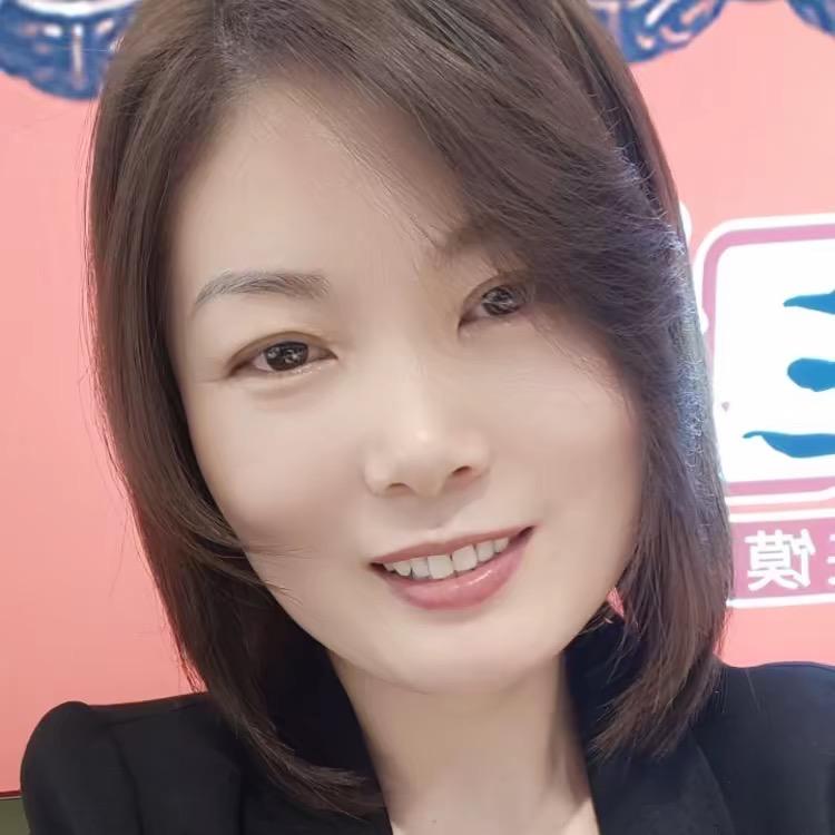 李默玟希