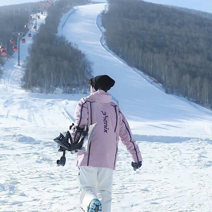 西西lilioo