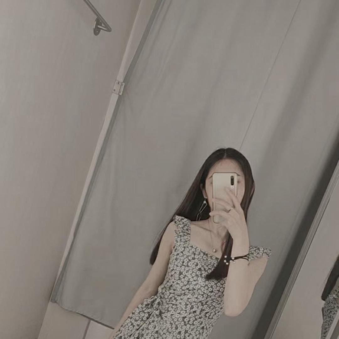 🌈🌈开心的猪🐷