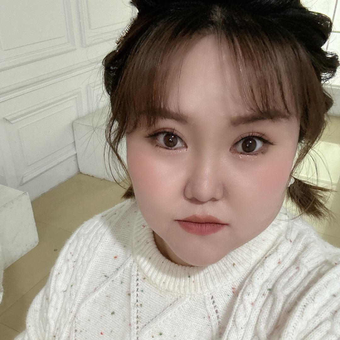 爱笑的女孩✨