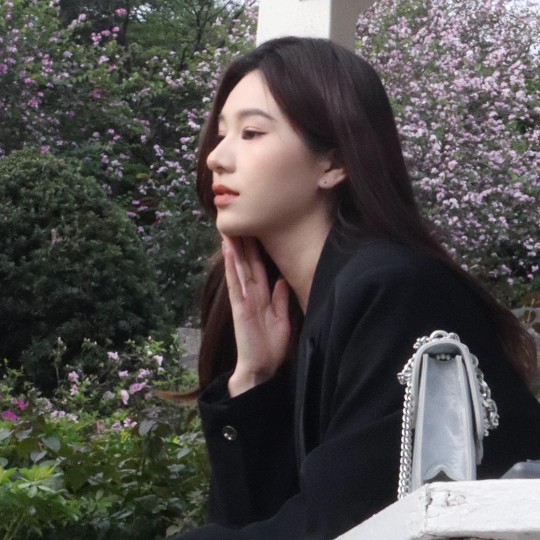 粥粥Z Z