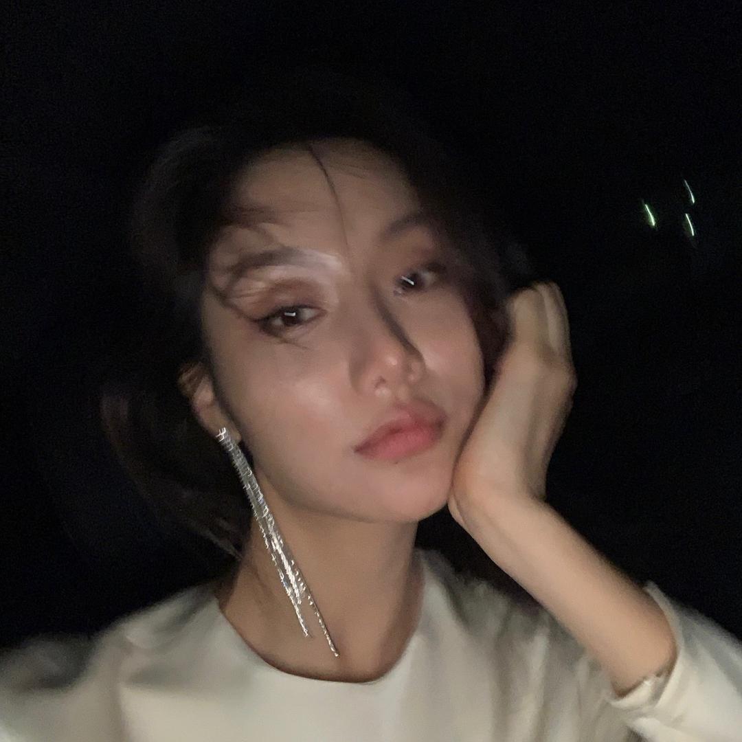 Alone savor龍喜儿直播间