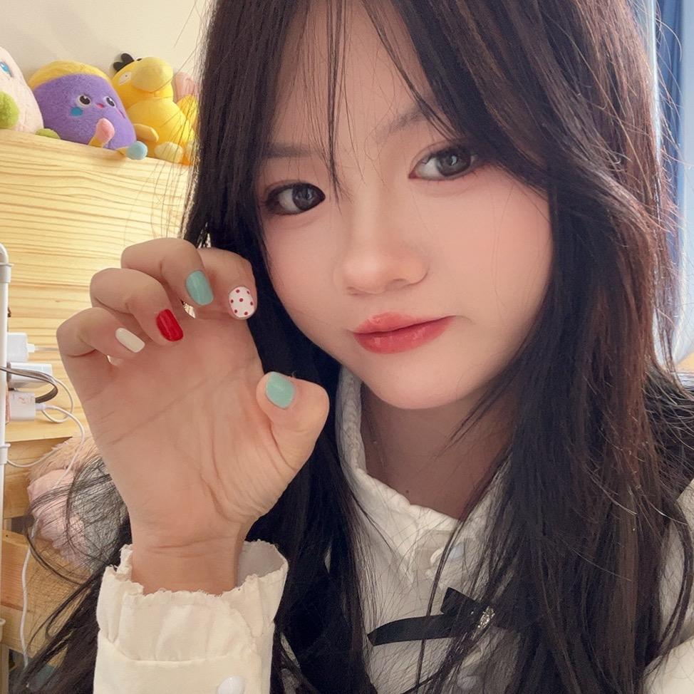 严三三
