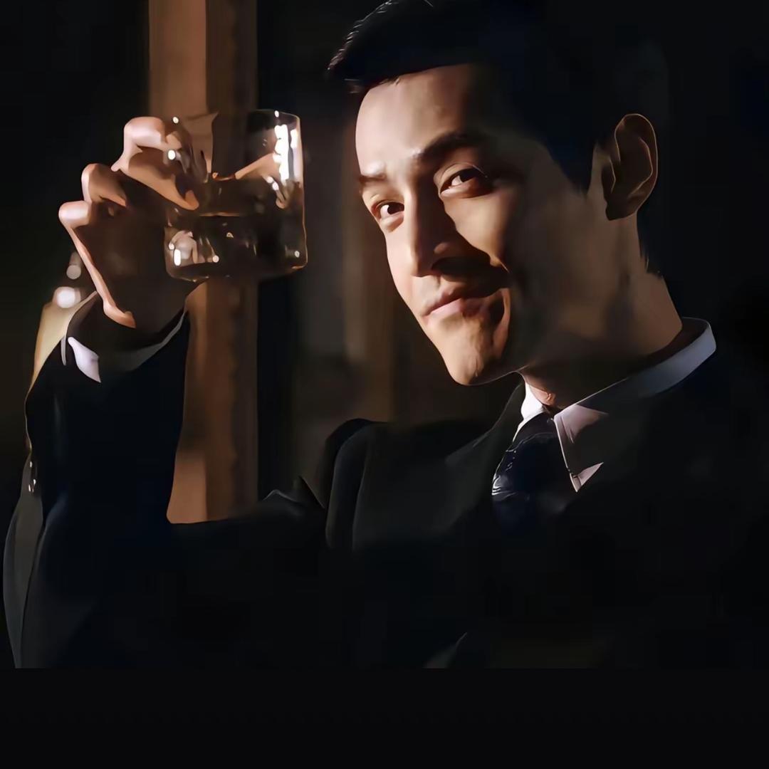辉
