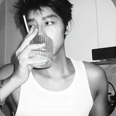 얼죽아（三角洲）