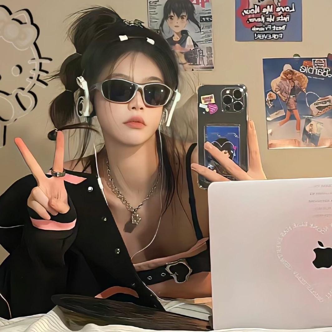 西伯利亚泰坦巨龙徒手捏爆小行星