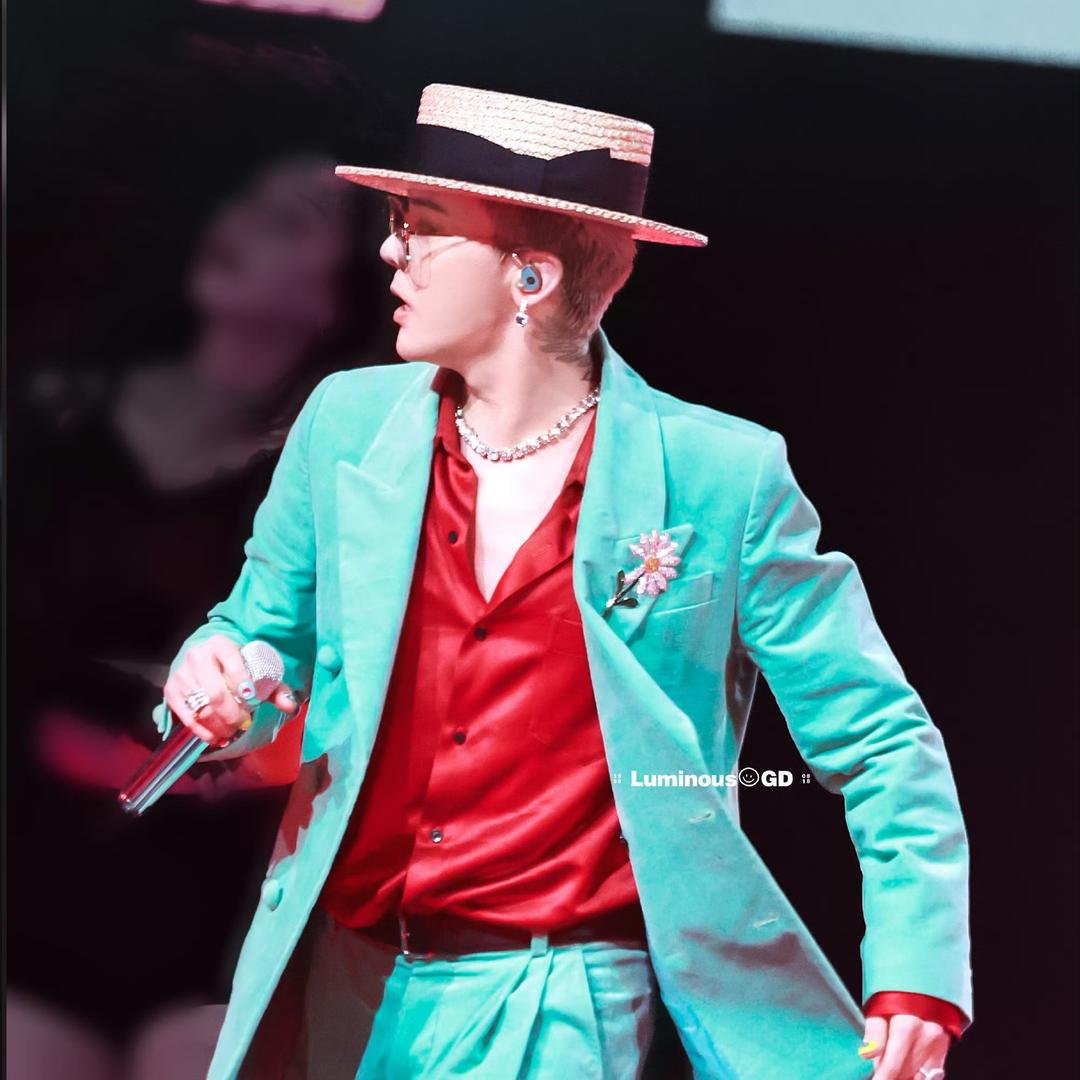 名人不放暗屁💨